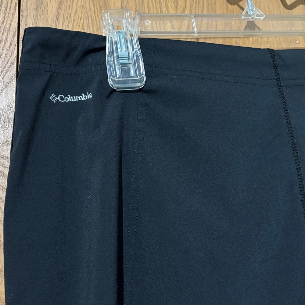 Columbia Black Omni-Shield women’s 14 hiking water and stain repellency Pants - Picture 9 of 11